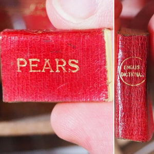 Smallest English Dictionary in the World. >>DE LUXE BRYCE MINIATURE DICTIONARY<< Publication Date: 1900 CONDITION: VERY GOOD