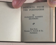 Load image into Gallery viewer, Miniature Series boxed set 10 finely bound miniature books. Oscar Wilde; Oliver Goldsmith; Thomas Gray; Edgar A. Poe; Rudyard Kipling; Omar Khayyam; John G. Whittier; Elizabeth B. Browning; Oliver Goldsmith; James R. Lowell. Thomas Y. Crowell Co. N.Y.1911
