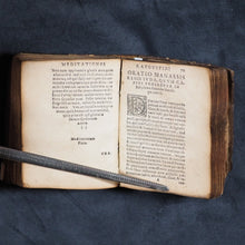Load image into Gallery viewer, Augustinus, Aurelius, Heiliger. 1594. Divi Aurelii Augustini hipponensis episcopi Meditationes, Soliloquia &amp; Manuale.
