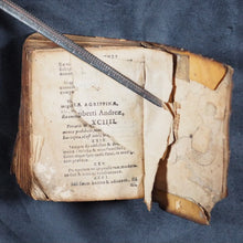 Load image into Gallery viewer, Augustinus, Aurelius, Heiliger. 1594. Divi Aurelii Augustini hipponensis episcopi Meditationes, Soliloquia &amp; Manuale.
