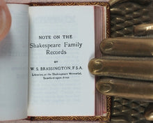 Load image into Gallery viewer, Holy Bible containing Old &amp; New Testaments. New York Oxford University Press. American Branch. 1919. >>Attractively bound  miniature Bible <<
