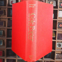 Load image into Gallery viewer, The Life That Late He Led: A Biography of Cole Porter George Eells Published by W.H.Allen, 1967 USED CONDITION: VERY GOOD HARDCOVER
