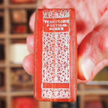 Load image into Gallery viewer, Alfred Lord Tennyson&#39;s Poetical Works. Tennyson, Alfred Lord. &gt;&gt;BRYCE MINIATURE&lt;&lt; Publication Date: 1905 CONDITION: VERY GOOD
