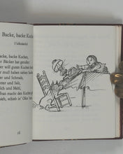 Load image into Gallery viewer, DIEKMANN, Anne - compiled by. Illustrated by Tomi Ungerer. Kleine Liederbuch. Diogenes Verlag AG. Zurich. 1975.
