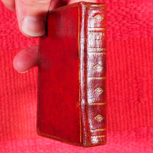 Les Amours de Psyché et de Cupidon, avec le poème d'Adonis, par La Fontaine. >>MINIATURE BOOK FROM EARLIEST TRAVELLING LIBRARY<< La Fontaine, Jean de Publication Date: 1801 CONDITION: VERY GOOD
