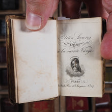 Load image into Gallery viewer, Petites heures dédiees à la sainte Vierge [Little Hours of the Blessed Virgin]. >>UNRECORDED ILLUSTRATED MINIATURE BOOK OF HOURS<< Publication Date: 1819 CONDITION: VERY GOOD
