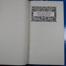 Load image into Gallery viewer, The Poems and Sonnets. SHAKESPEARE William. Gwyn Jones (Editor). Publication Date: 1960 Condition: Very Good
