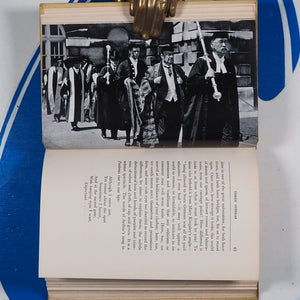 THREE GUINEAS. VIRGINIA WOOLF. Publication Date: 1938 Condition: Very Good