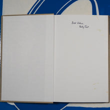 Load image into Gallery viewer, Day Between Weathers: Collected Poems. William J. Tait. Edinburgh: Paul Harris. Book Condition second hand. Very Good. Jacket Condition Very Good. ISBN 0904505871 / 9780904505870
