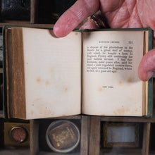 Load image into Gallery viewer, Little Robinson Crusoe. Defoe, Daniel. >>MINIATURE CLASSIC FROM 1844<< Publication Date: 1844 CONDITION: VERY GOOD
