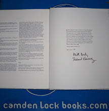 Load image into Gallery viewer, The Song of Songs. Translated with an introduction &amp; notes by Keith Bosley. Bosley, Keith [Translator]. Publication Date: 1976 Condition: Very Good

