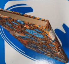 Load image into Gallery viewer, Folding Screen: Selected Chinese Lyrics From T&#39;Ang To Mao Tse-Tung. Alan Ayling; Duncan MacKintosh. With T&#39;Ung Ping-Cheng. Calligraphy By Ch&#39;Eng Hsuan. Illustrations By Fei Ch&#39;Eng Wu.  Publication Date: 1974 Condition: Very Good
