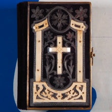 Load image into Gallery viewer, Himmlische Segensquelle. Erbauungsbuch zur Beförderung christlichen Sinnens.>ELABORATE BINDING< J. Probst. Publication Date: 1899 Condition: Very Good
