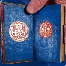 Load image into Gallery viewer, Diversites Galantes, ou Journal de l'Amour. Petit chansonnier Francois. Publication Date: 1788 CONDITION: VERY GOOD
