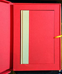How to Be Invisible >>>> A DELUXE SIGNED LIMITED & NUMBERED UK 1ST EDITION 1ST PRINTING HARDBACK -one of only 500 copies made<<< Kate Bush ISBN 10: 0571352847 / ISBN 13: 9780571352845 Condition: Fine